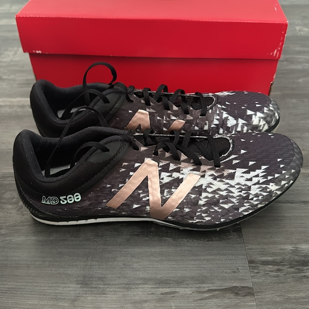 New Balance MD 500 - Picture 2 of 7